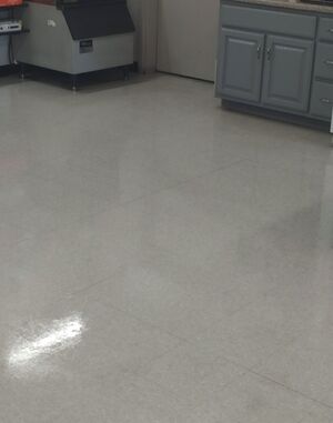 Before & After Commercial Floor Cleaning in Clarksville, TN (2)